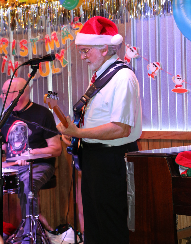 Ca$h Domino Killers Christmas in July